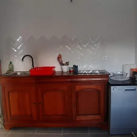 Jolie Avec Piscine Dans Le St Emilionnais Holiday home *
