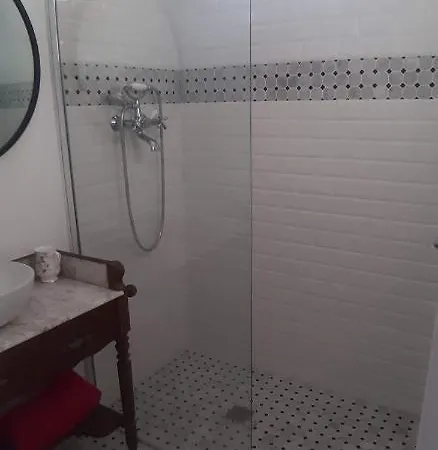 Jolie Avec Piscine Dans Le St Emilionnais Holiday home *